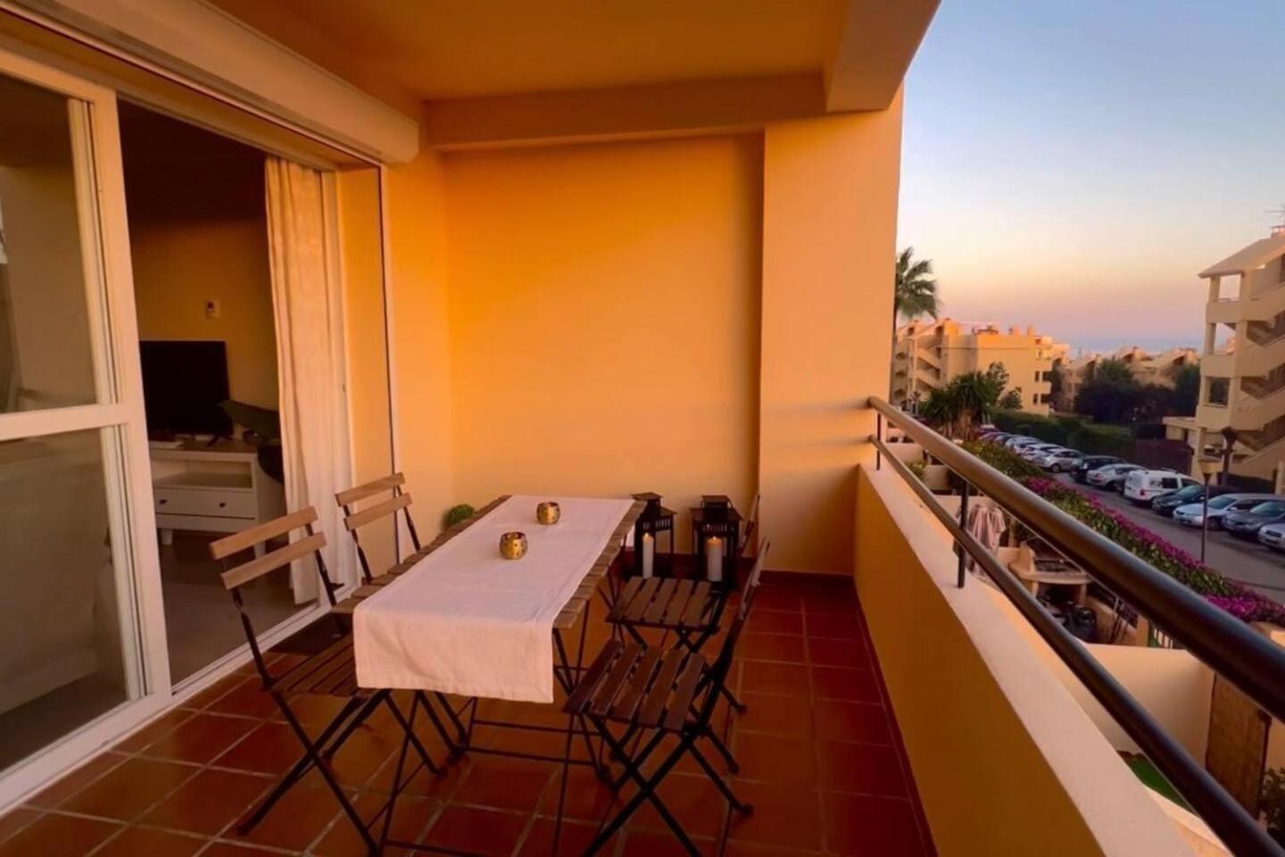 Apartment With Sea And Views Near Spain Marbella